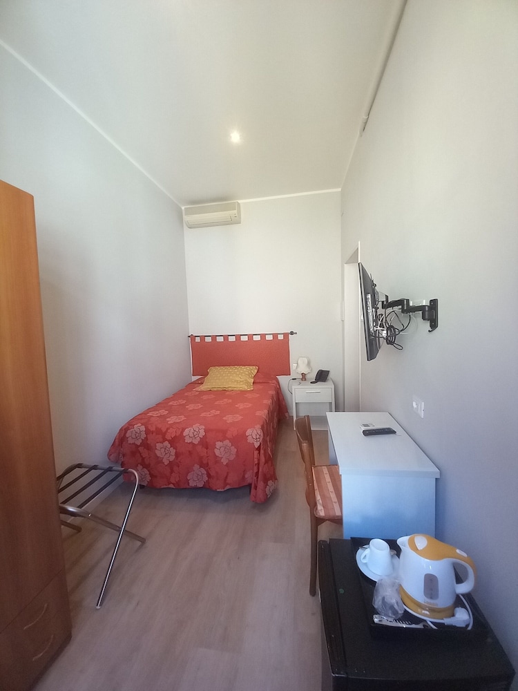 Hotel Giappone 52/62