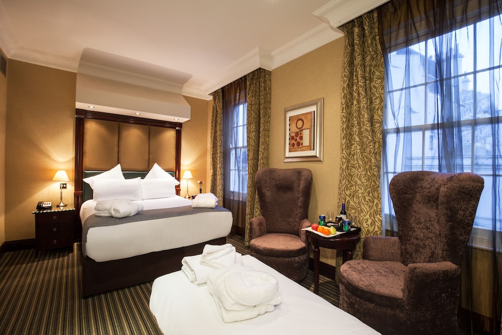 Sunday London Paddington Hotel 6/28