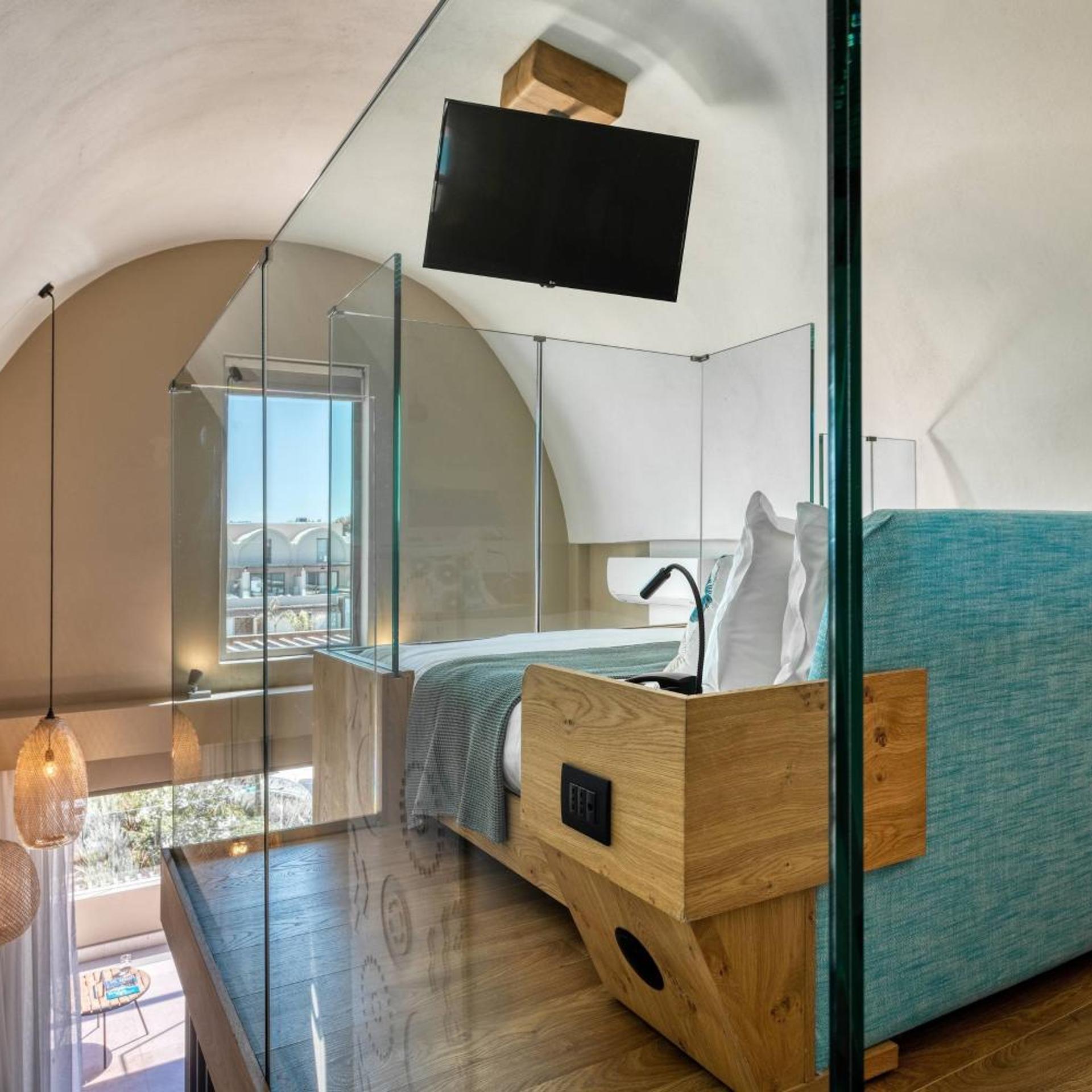 Wellness, Loft, Pool View, Jetted Tub، Domes Noruz Chania, Autograph Collection- Adults Only 3/10