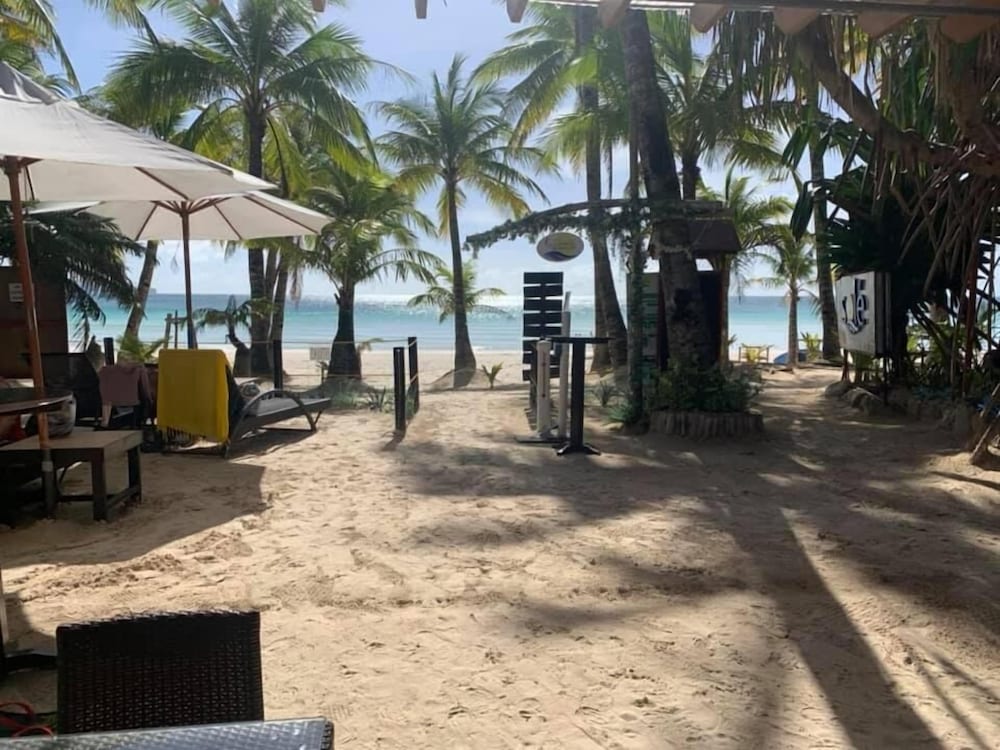 Residencia Boracay 57/62