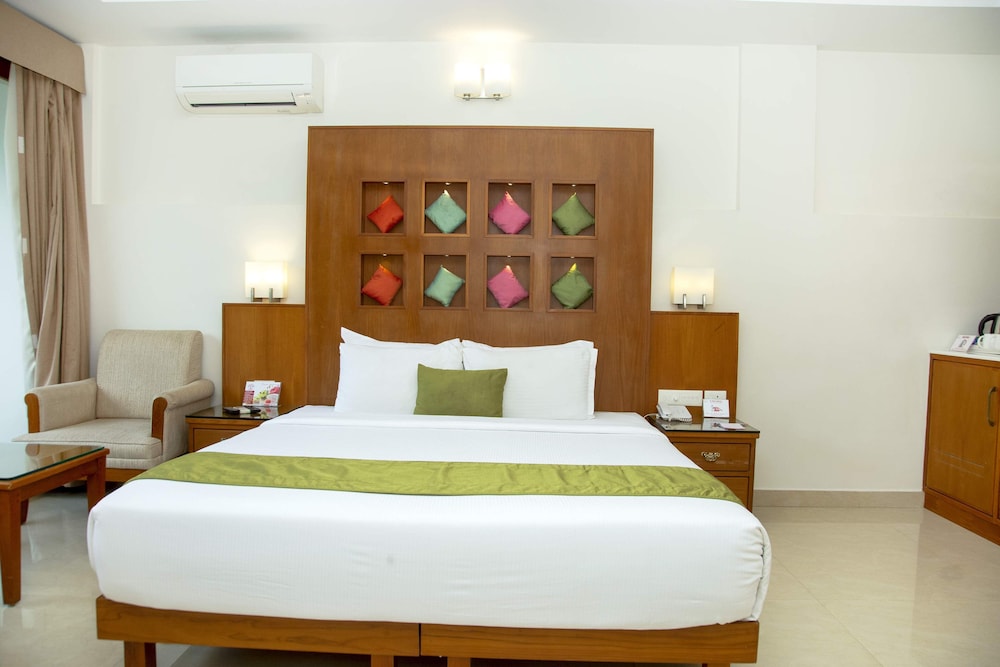 The Fog Munnar Resorts And Spa 15/55