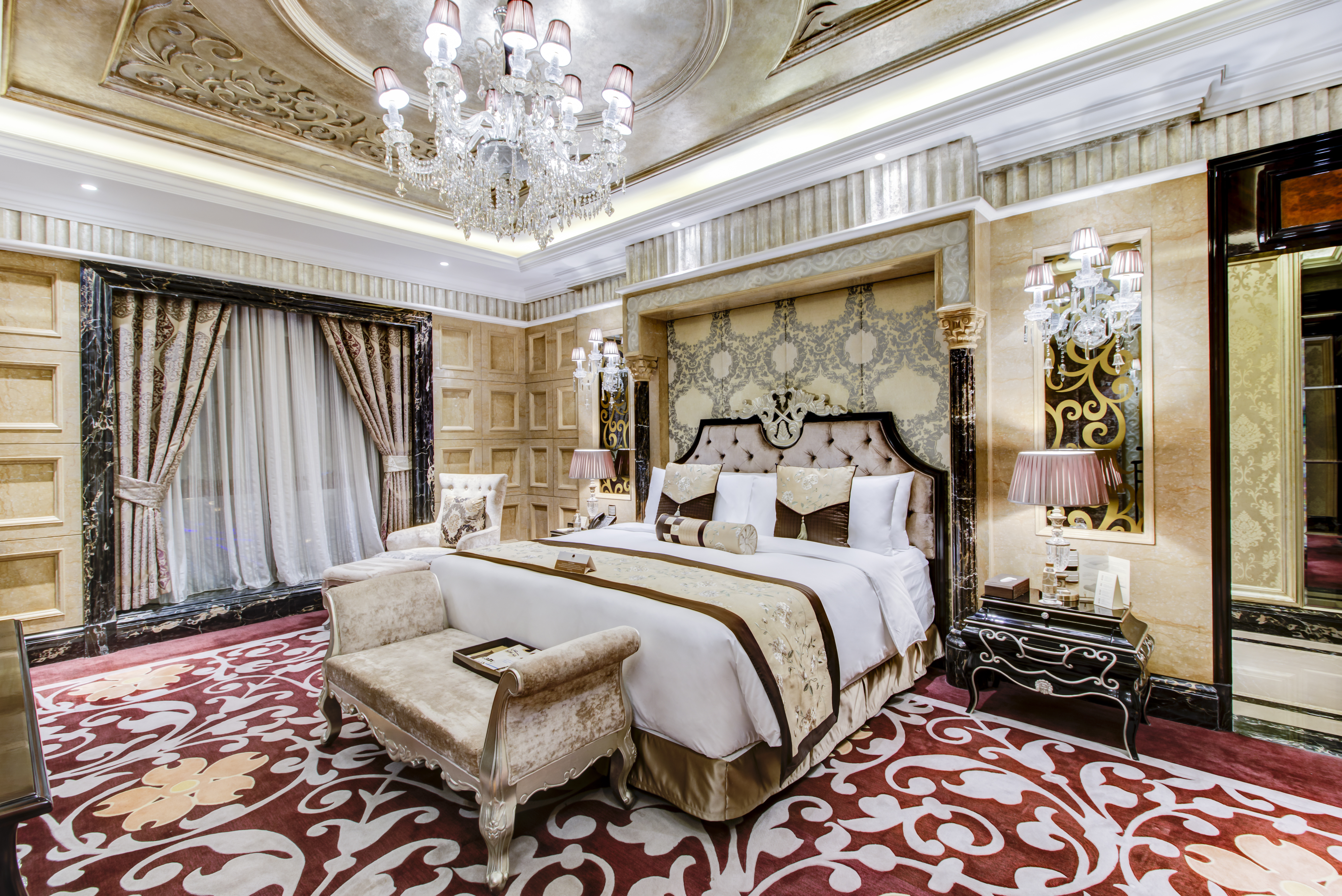 Suite, No Balcony