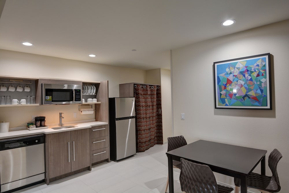 Home2 Suites By Hilton Okc Midwest City Tinker Afb Ok 21/59