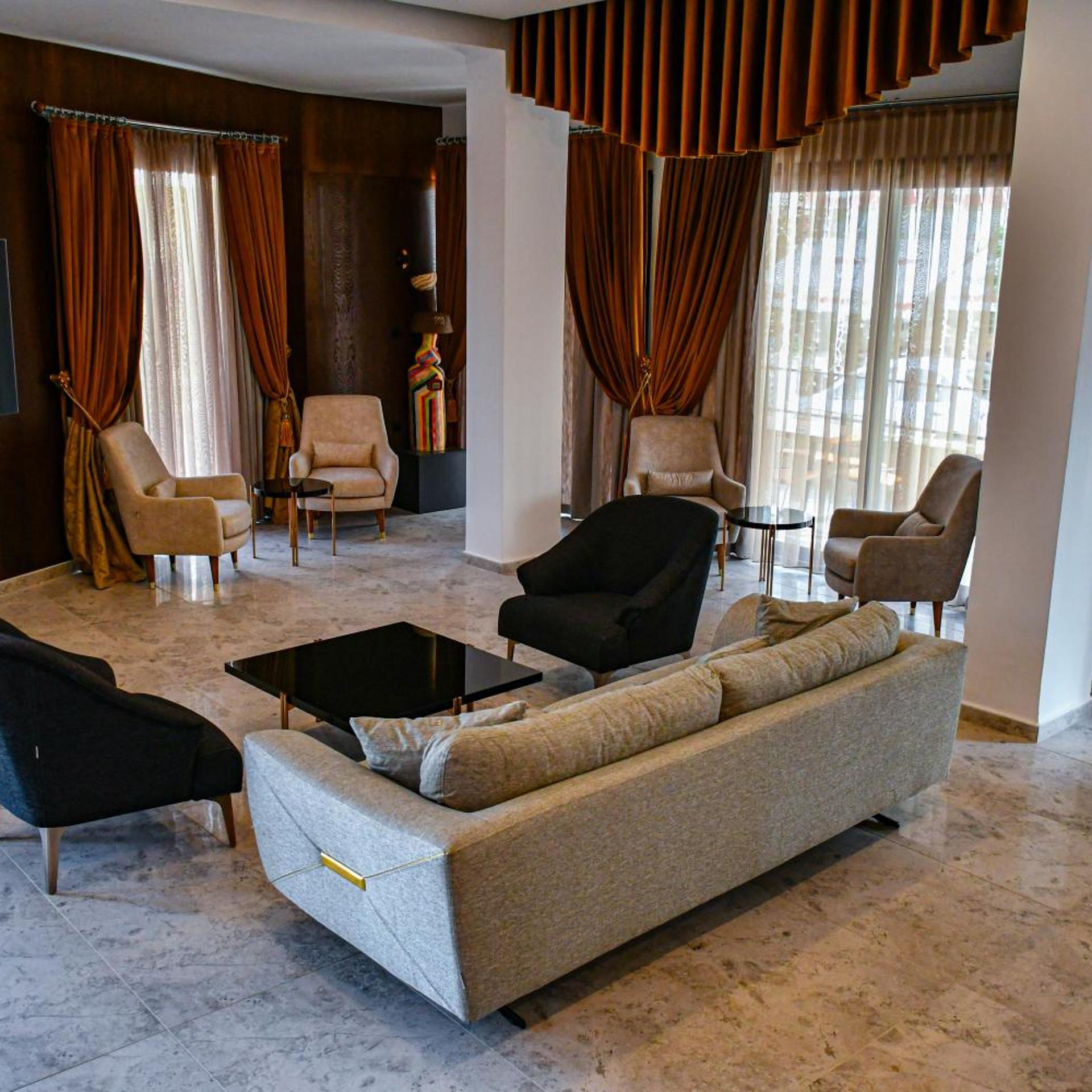 Dorana Hotel 34/55