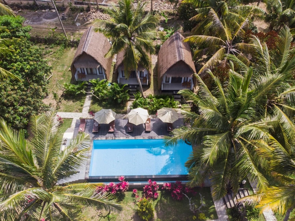 Bintang Bungalow 9/61