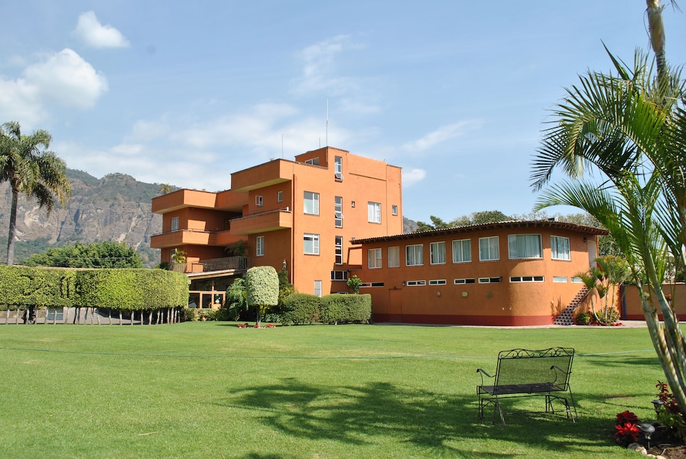 Hotel Real del Valle 2/50