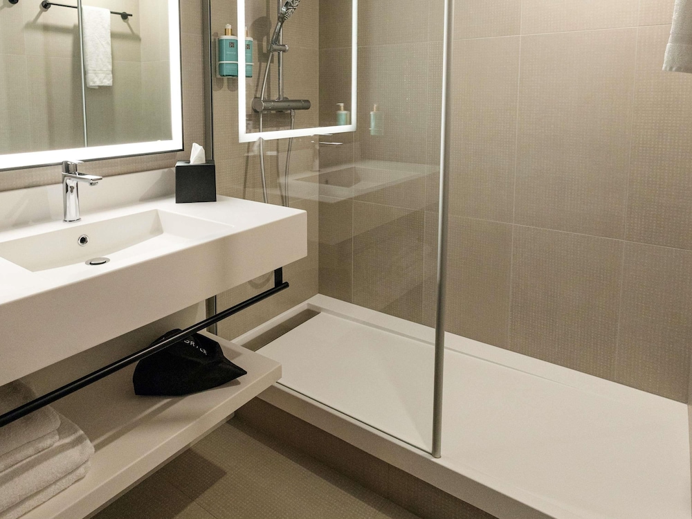 Novotel Paris Suresnes Longchamp 47/48