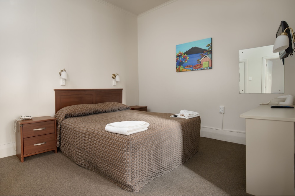 Kiwi International Hotel 11/61