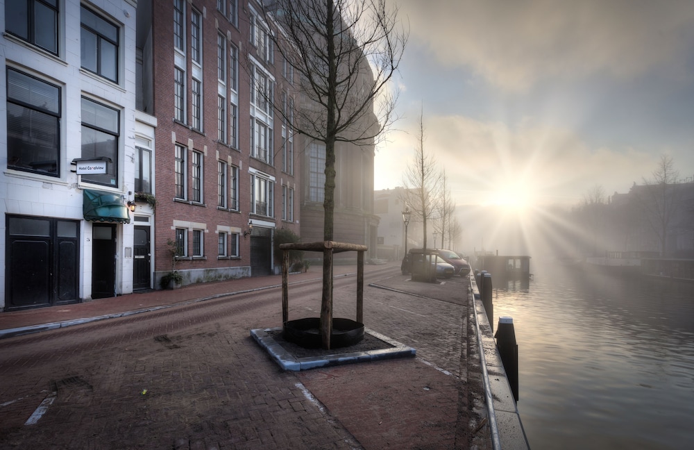 Hotel Canal View 28/32