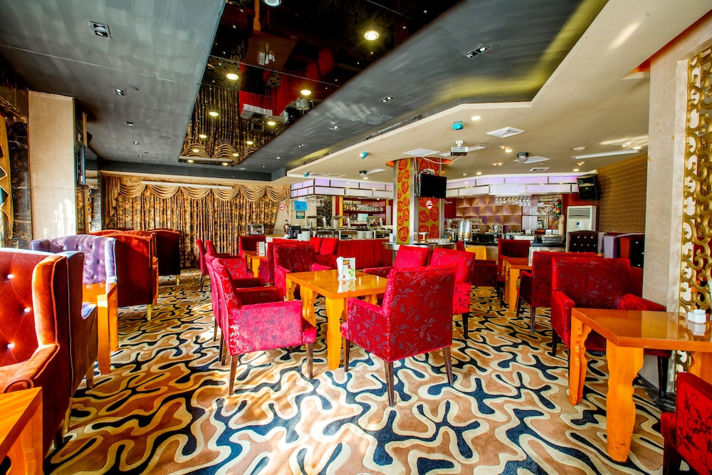 Louis Hotel Zhongshan 34/40