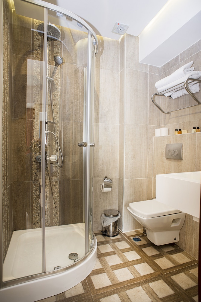 Taksim Nacre Residence 45/48