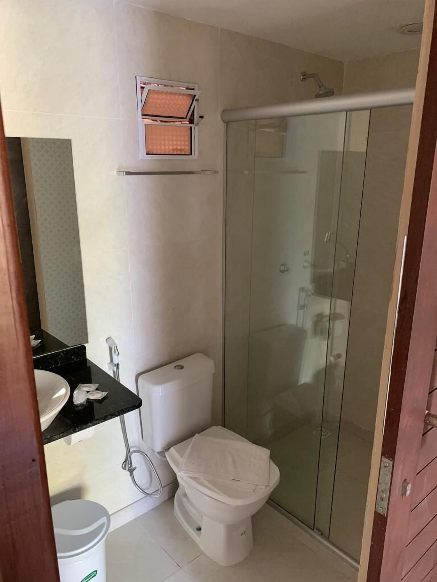 DELUXE, SUITE