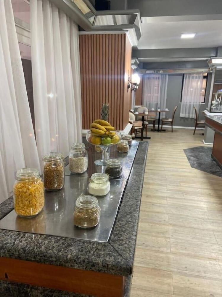 City Hotel Porto Alegre 22/29
