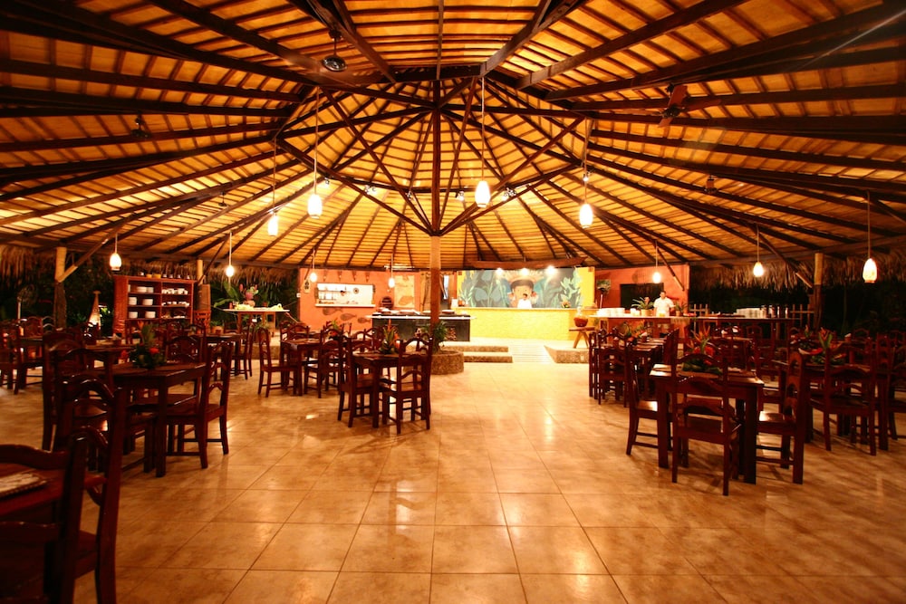 Amazon Ecopark Jungle Lodge 32/50