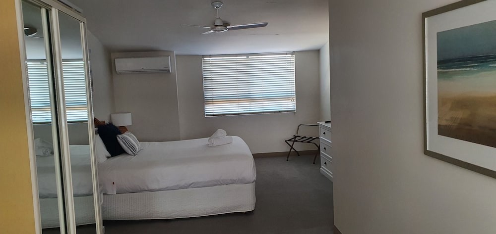 Nelson Bay Breeze Resort 24/67
