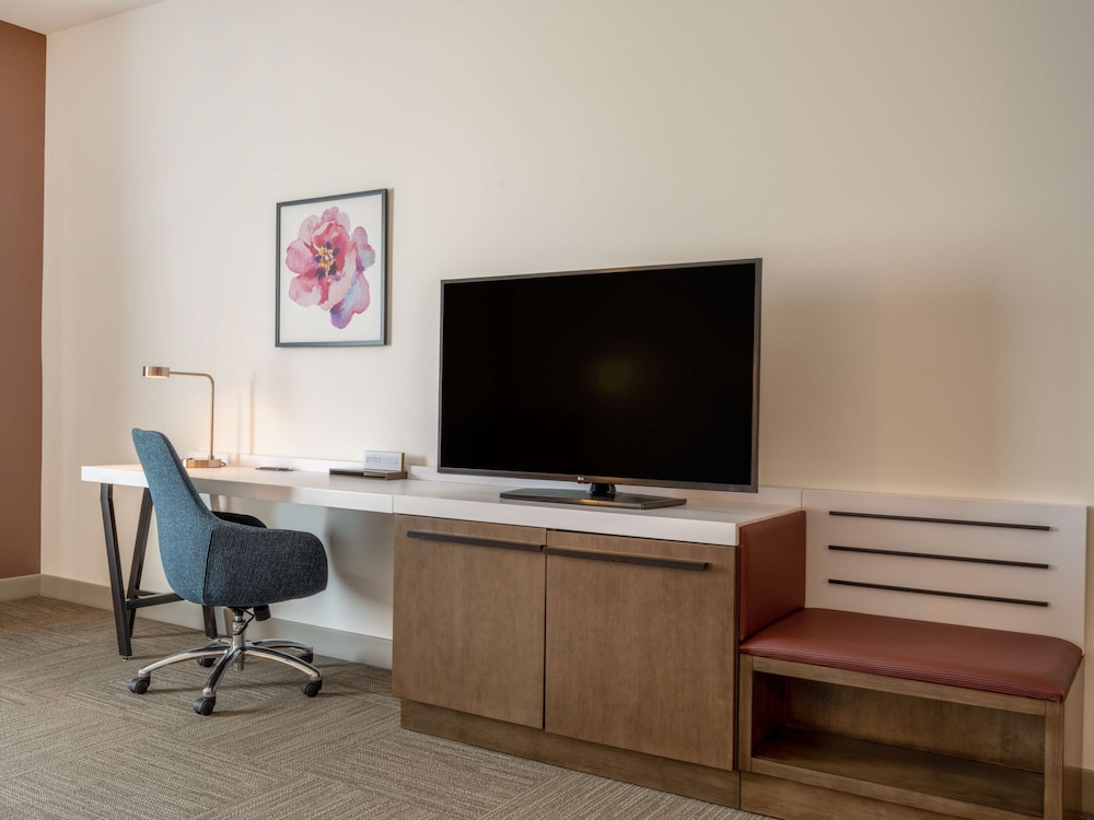 Hilton Garden Inn Jeffersonville Louisville North 43/44