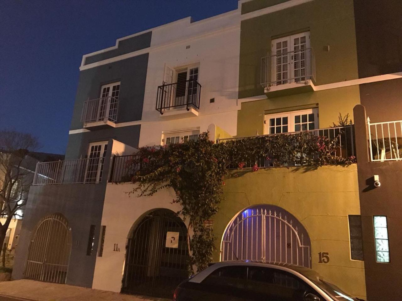 De Waterkant Piazza Apartments 2/44