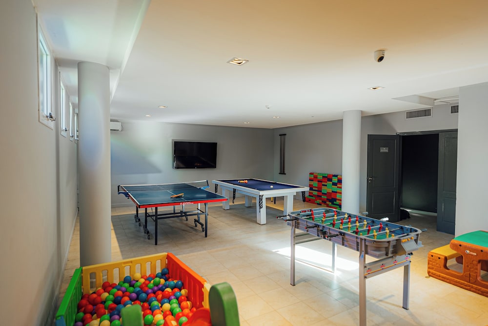 Destinar Apart Hotel 35/50