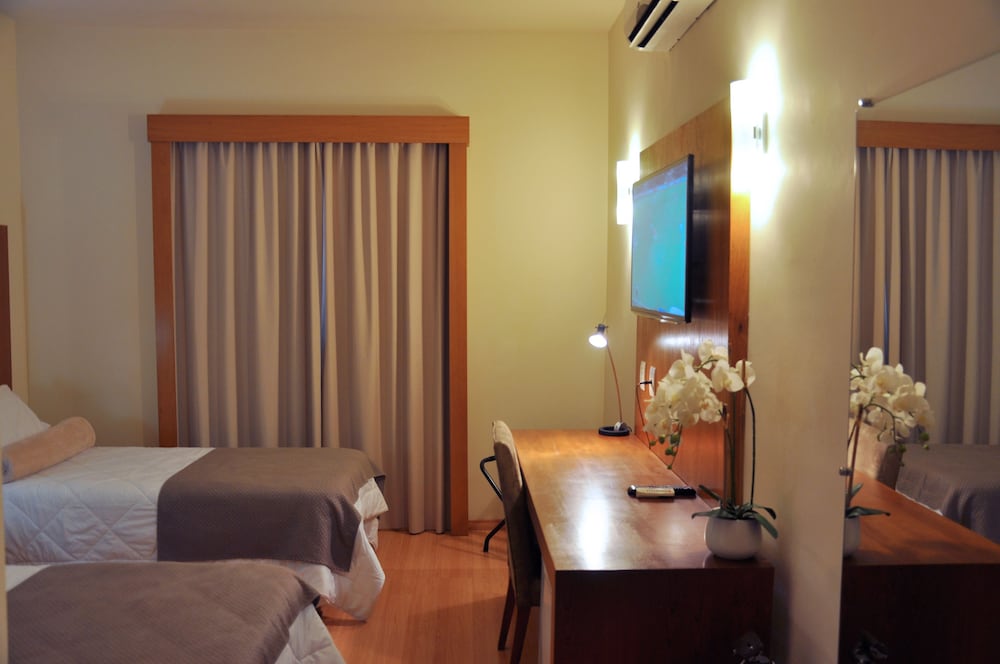 CEGIL HOTEL BOULEVARD 36/71