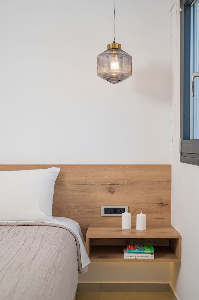 Central City Hotel 21/50