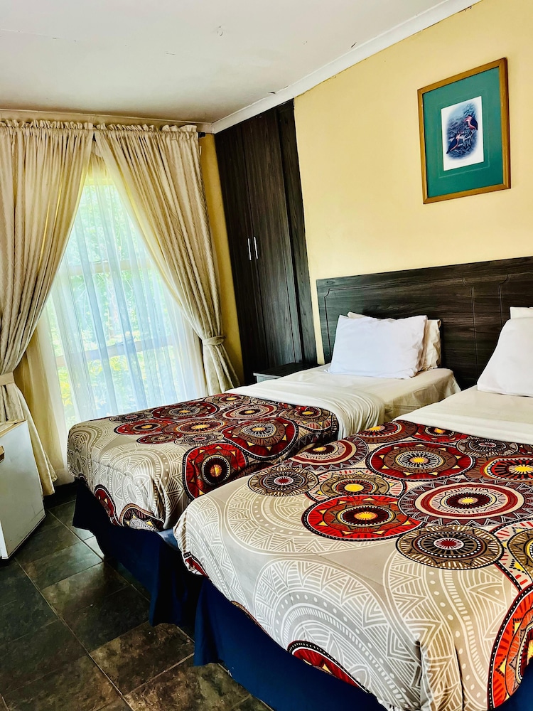 Copacopa Lodge And Conference Centre 11/50