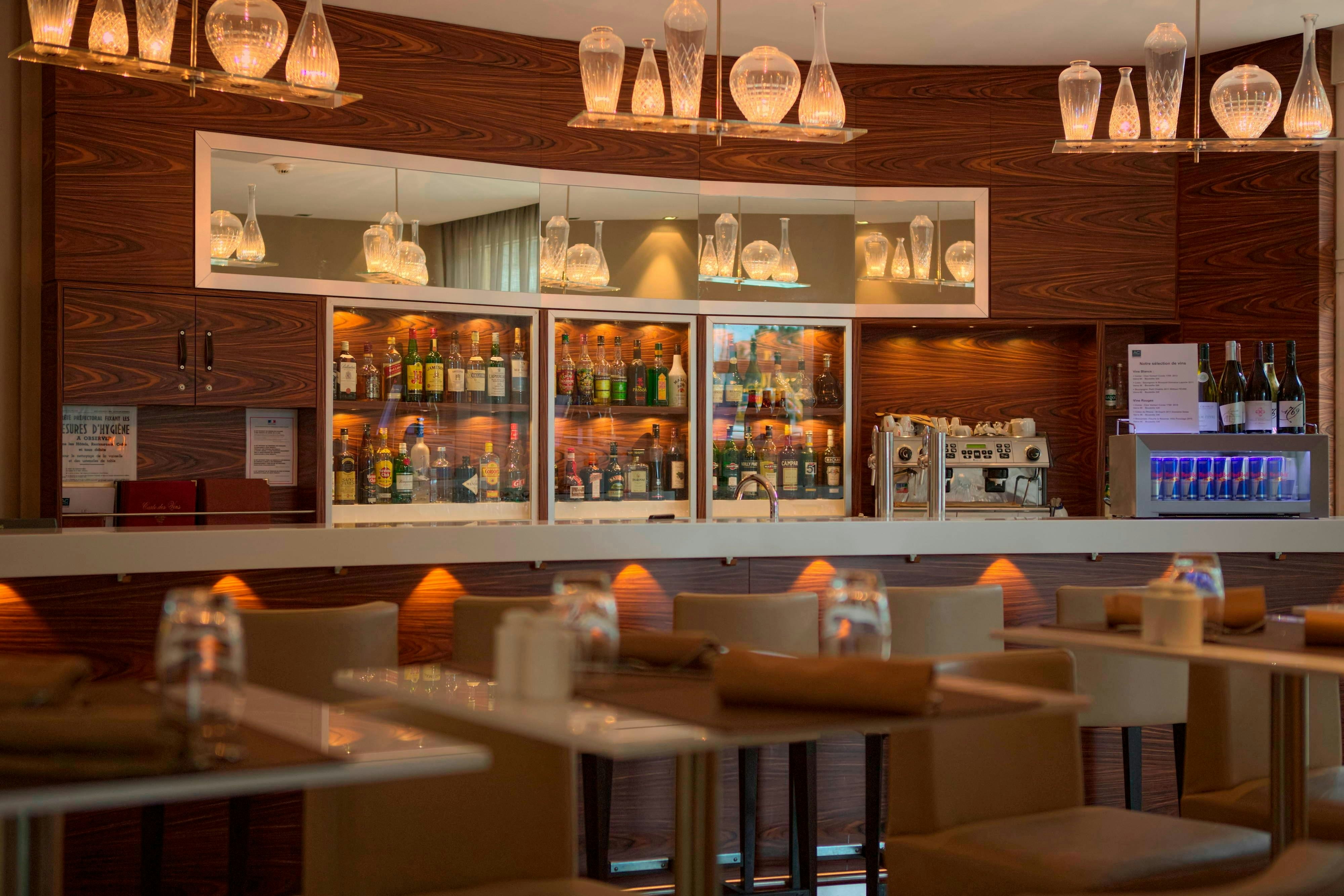 AC Hotel by Marriott Ambassadeur Antibes - Juan Les Pins 36/51