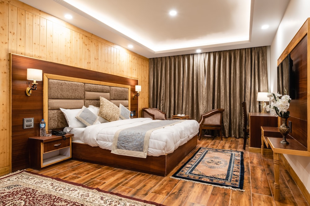 The Gawaling Ladakh 15/33