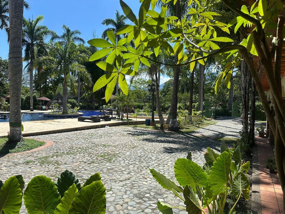 Finca Hotel Guadalupe 46/58