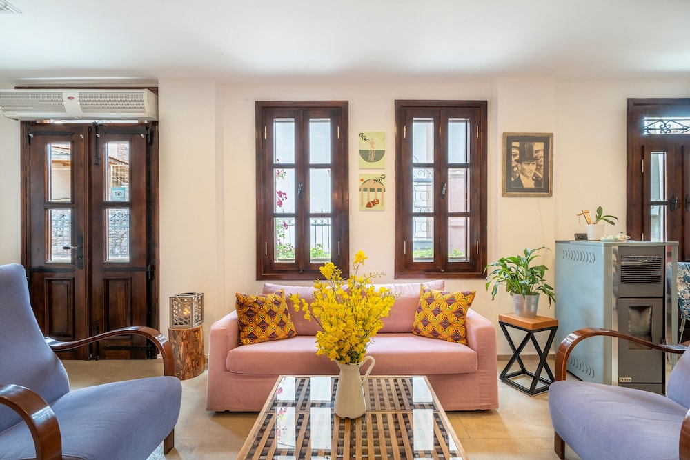 Bouti Ayvalik Otel 35/50
