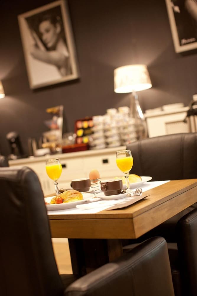 restaurant-cafeteria