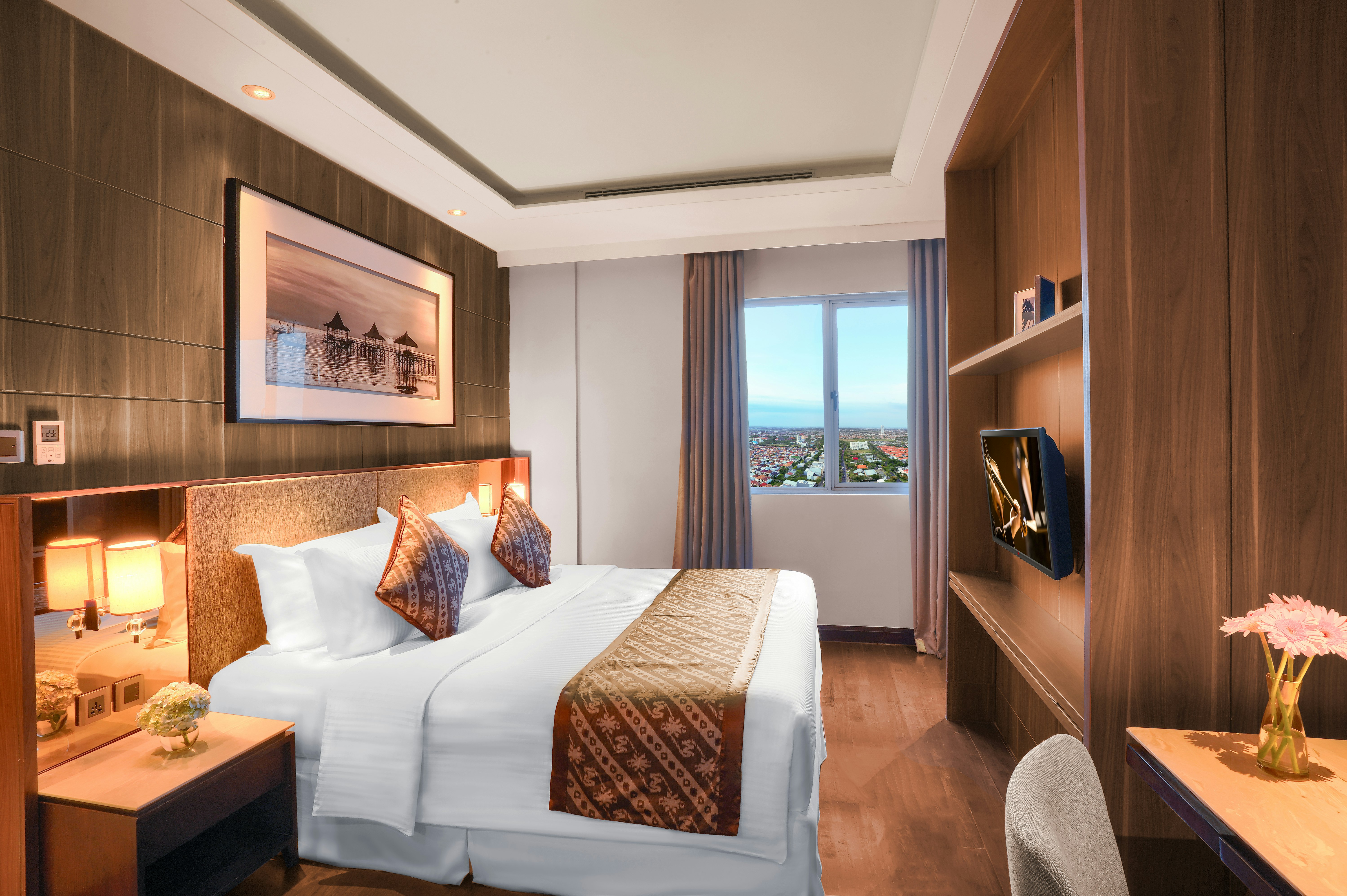 ASCOTT WATERPLACE SURABAYA 22/74