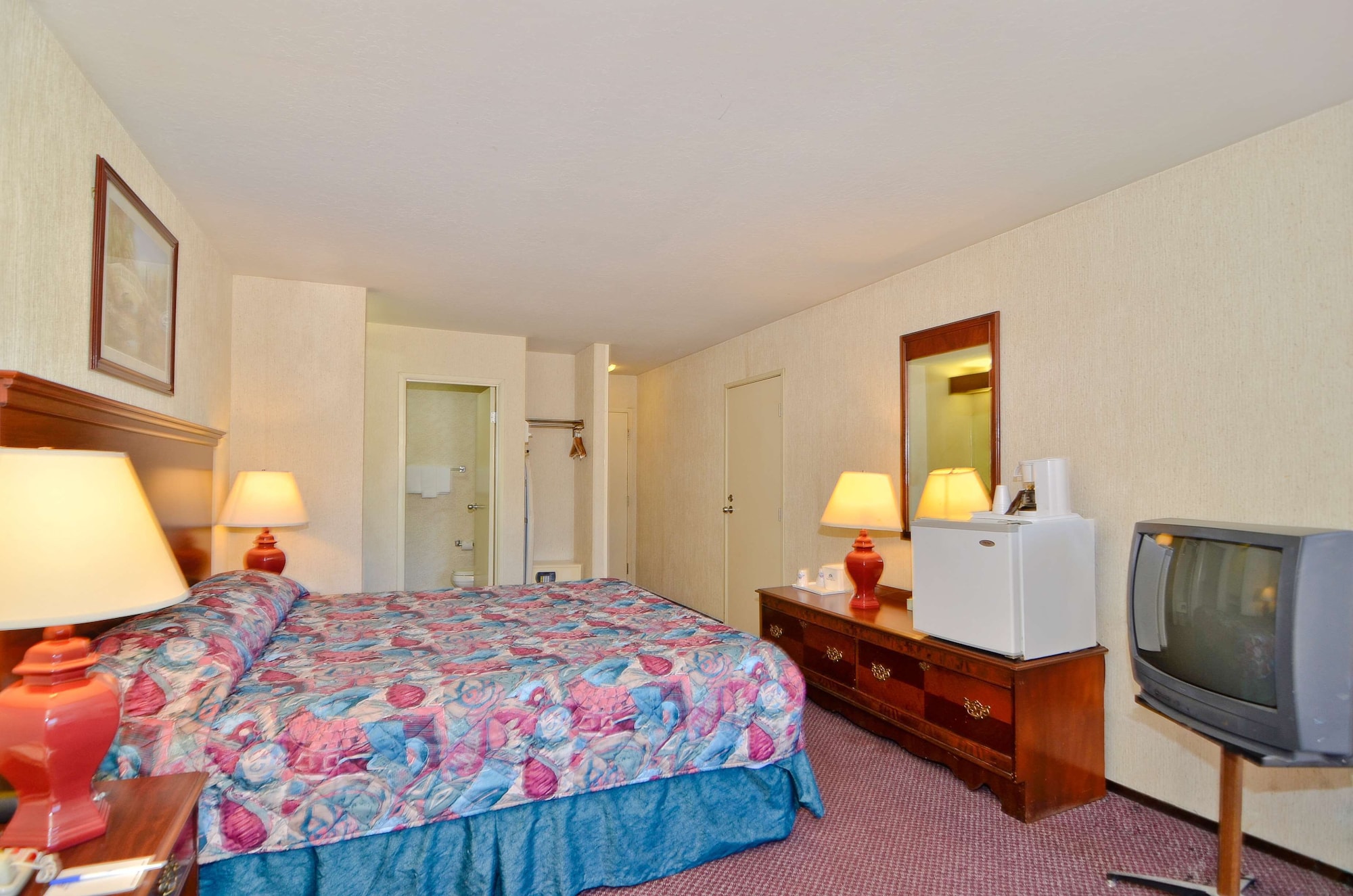 Room, Queen Bed, Accessible