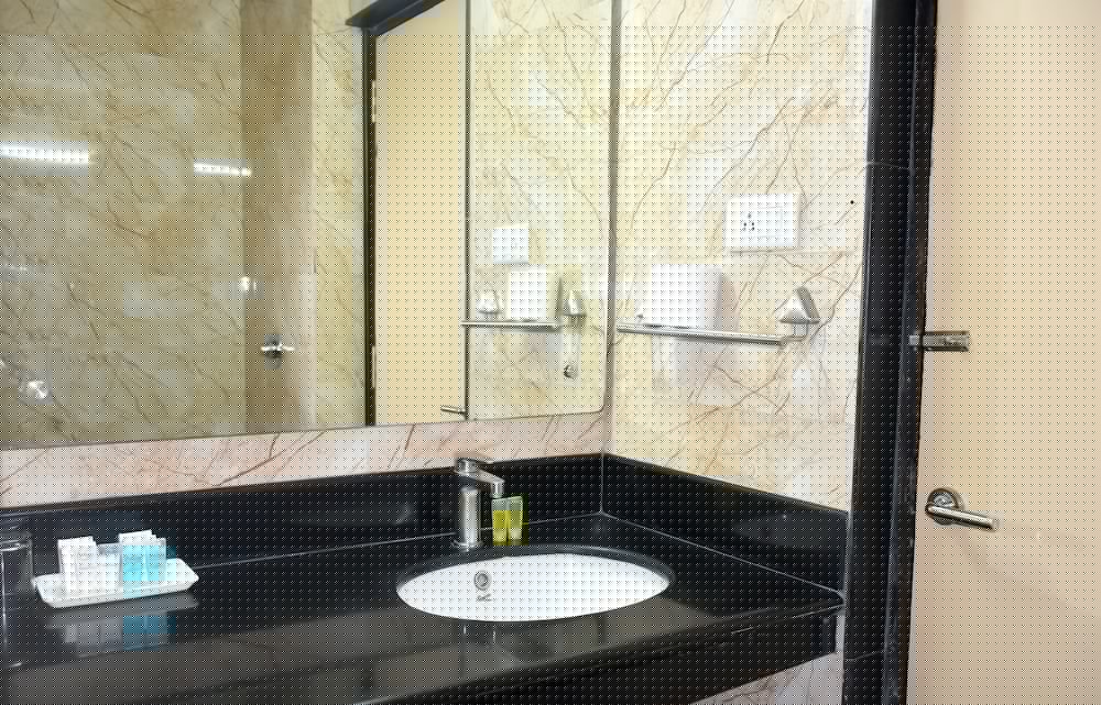 City Inn Varanasi 12/68