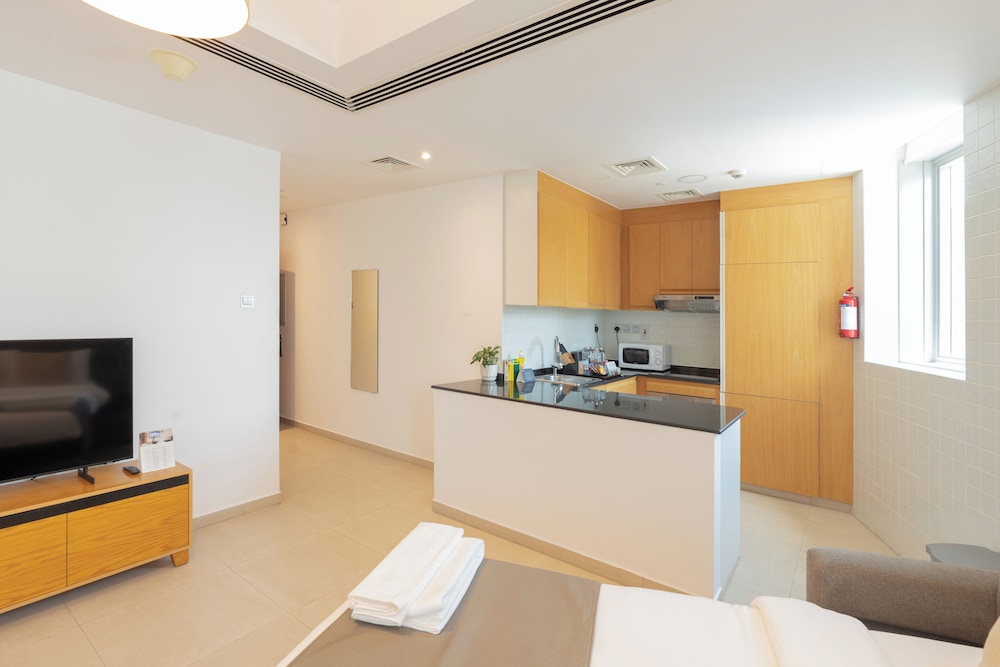 Grand Heights Hotel Apartments 8/50