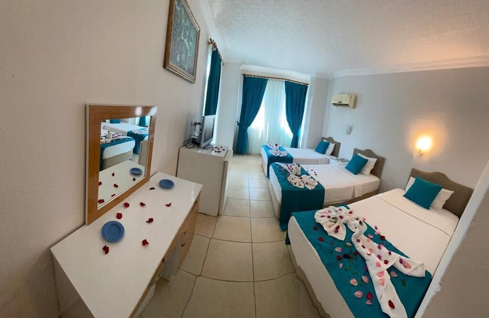 Yunus Hotel Fethiye 13/62