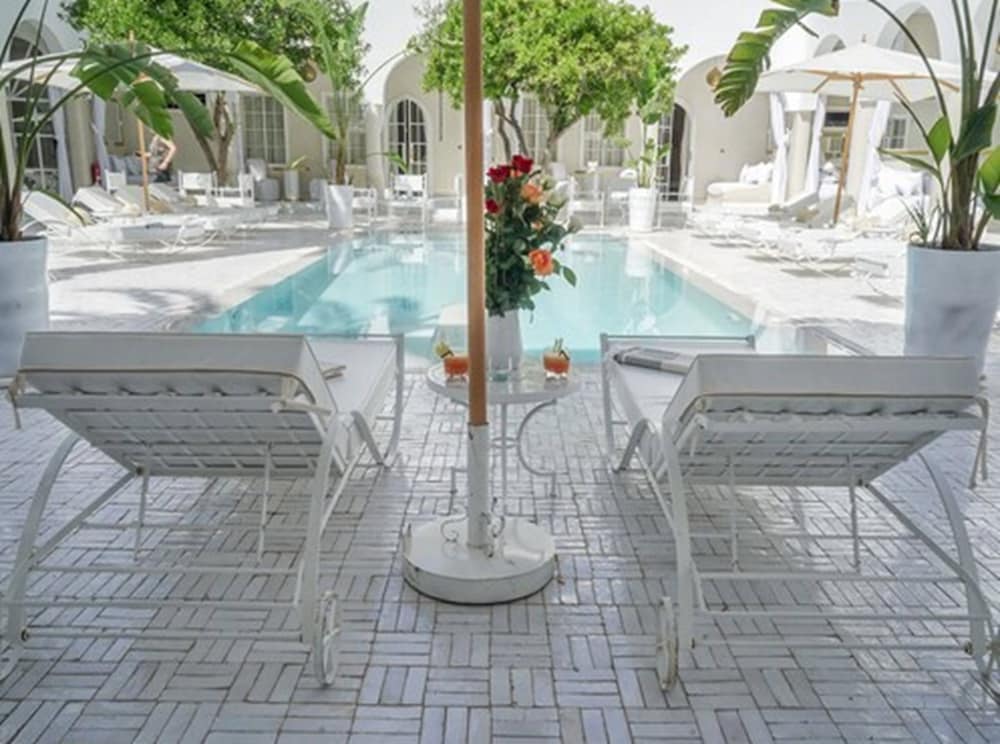 Palais Blanc Riad 17/55
