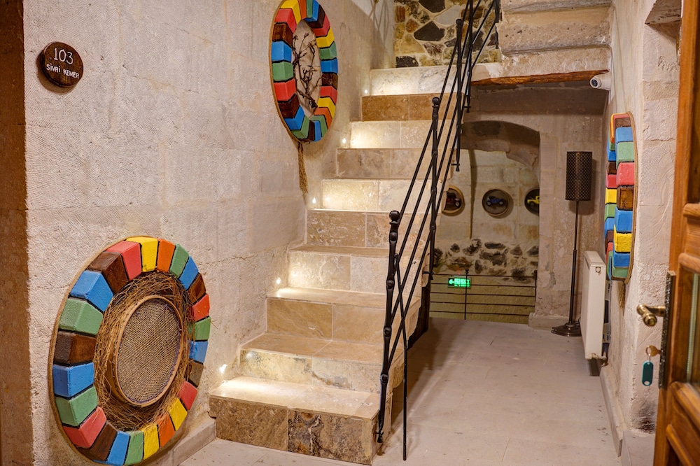 Nari Ask Cave Hotel 36/50