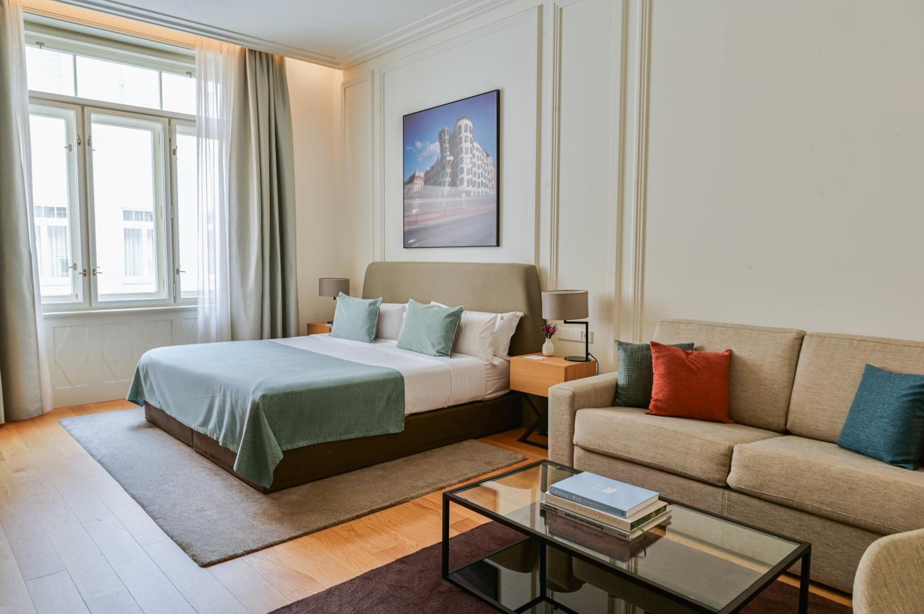 جناح جونيور بسرير كوين، BoHo Prague Hotel 2/2