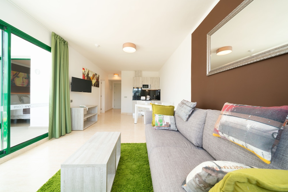 Galeon Playa Apartments 48/78