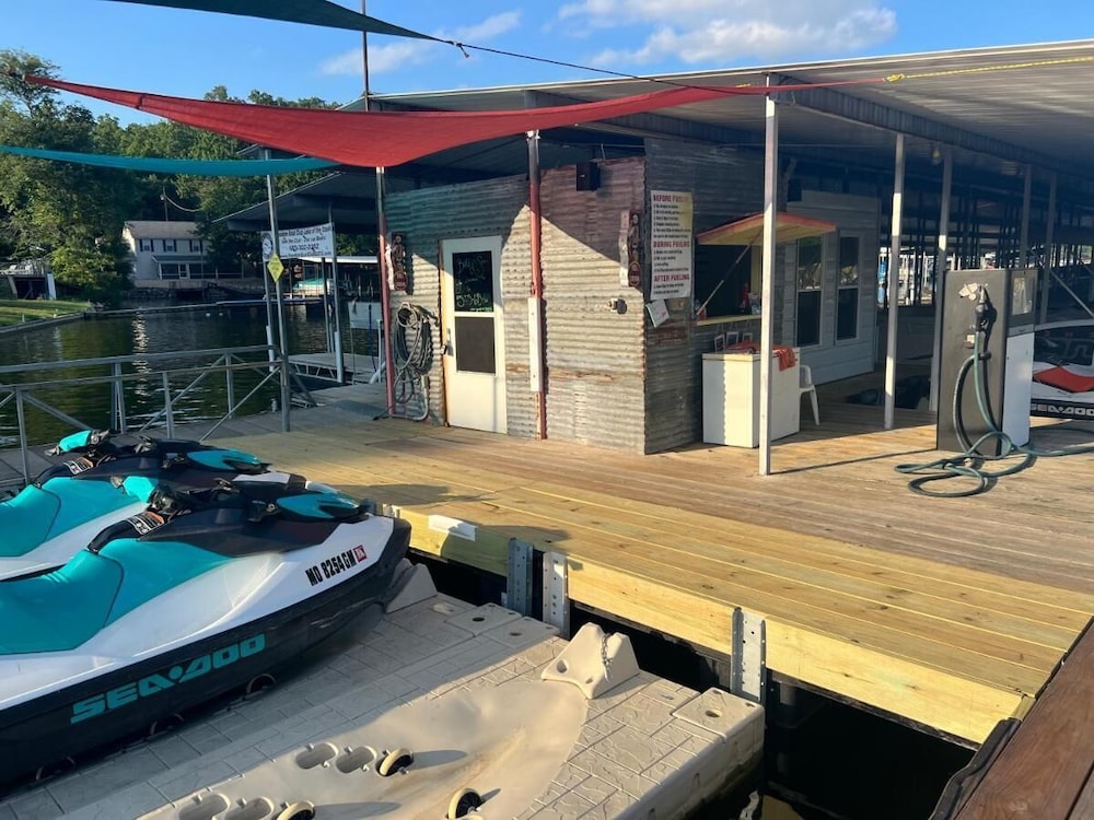 Ozark Village Resort 31/67