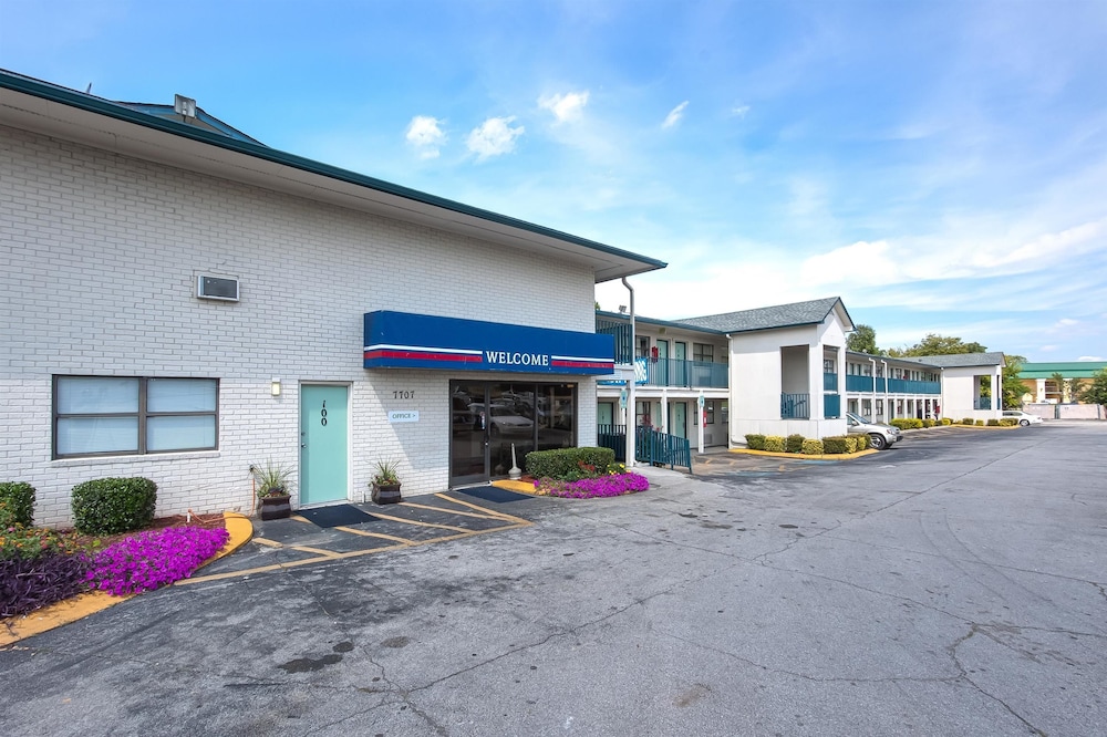 Motel6 Chattanooga, TN 7/43