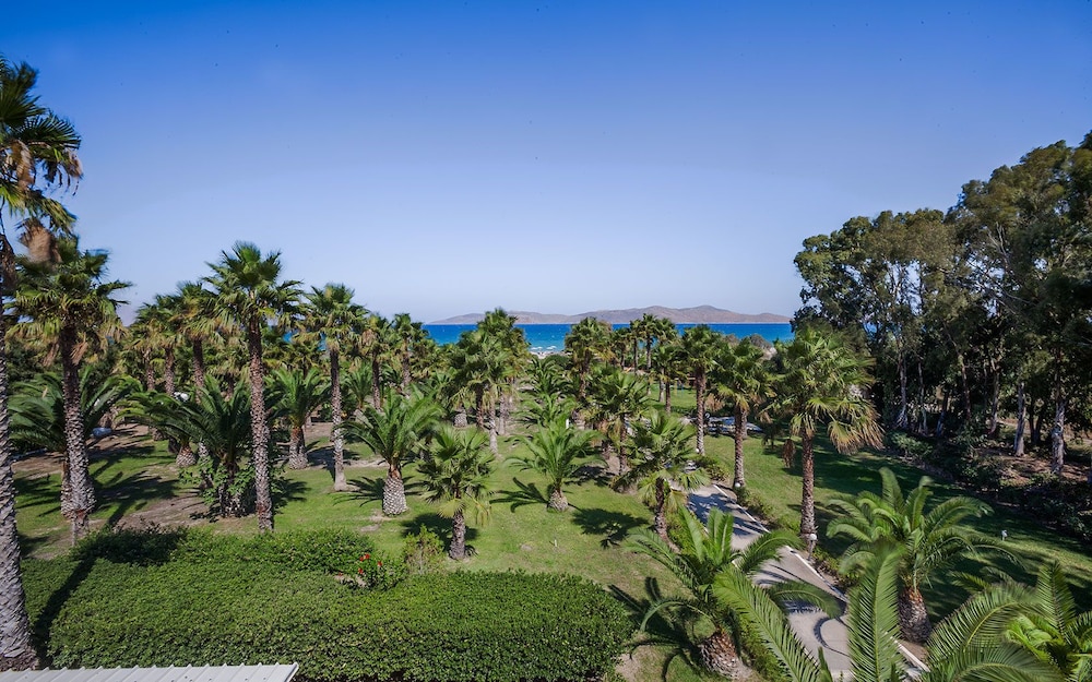 Cavo D Oro Hotel 15/19