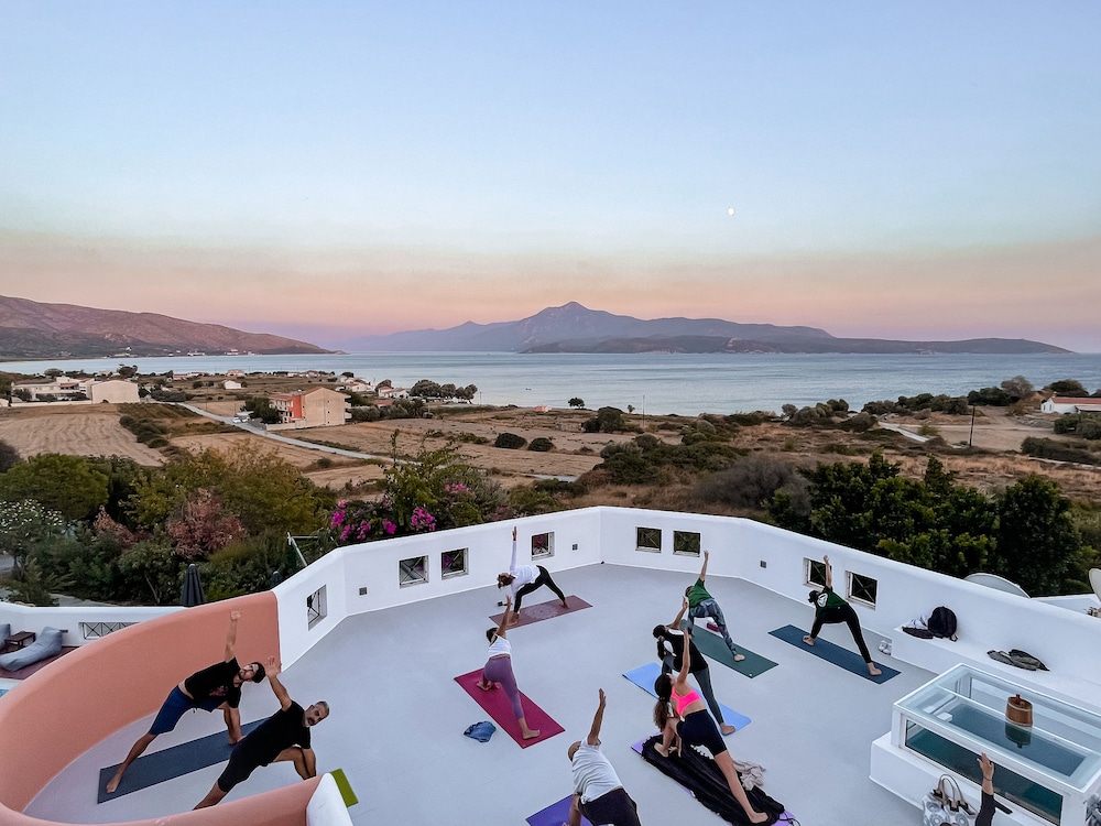 Nisea Hotel Samos 82/106