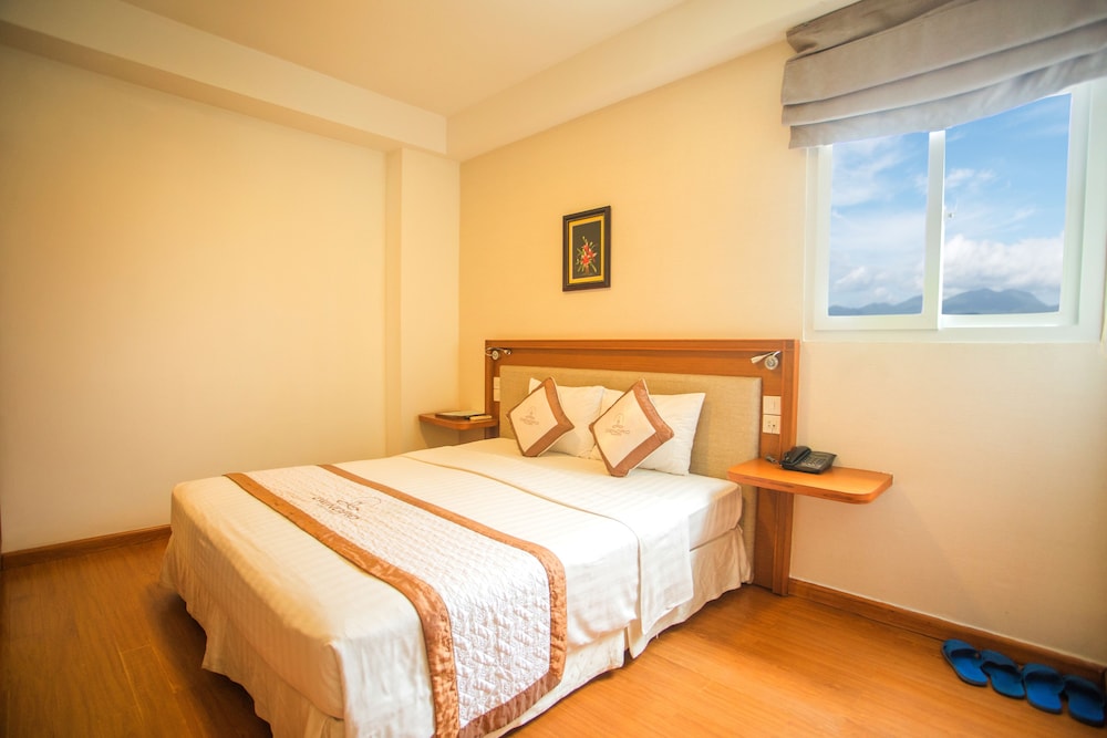 Dendro Hotel 10/39