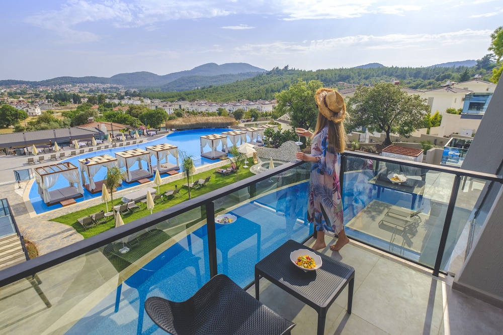 Orka Cove Hotel Penthouse & Suites - Adults Only in FETHIYE