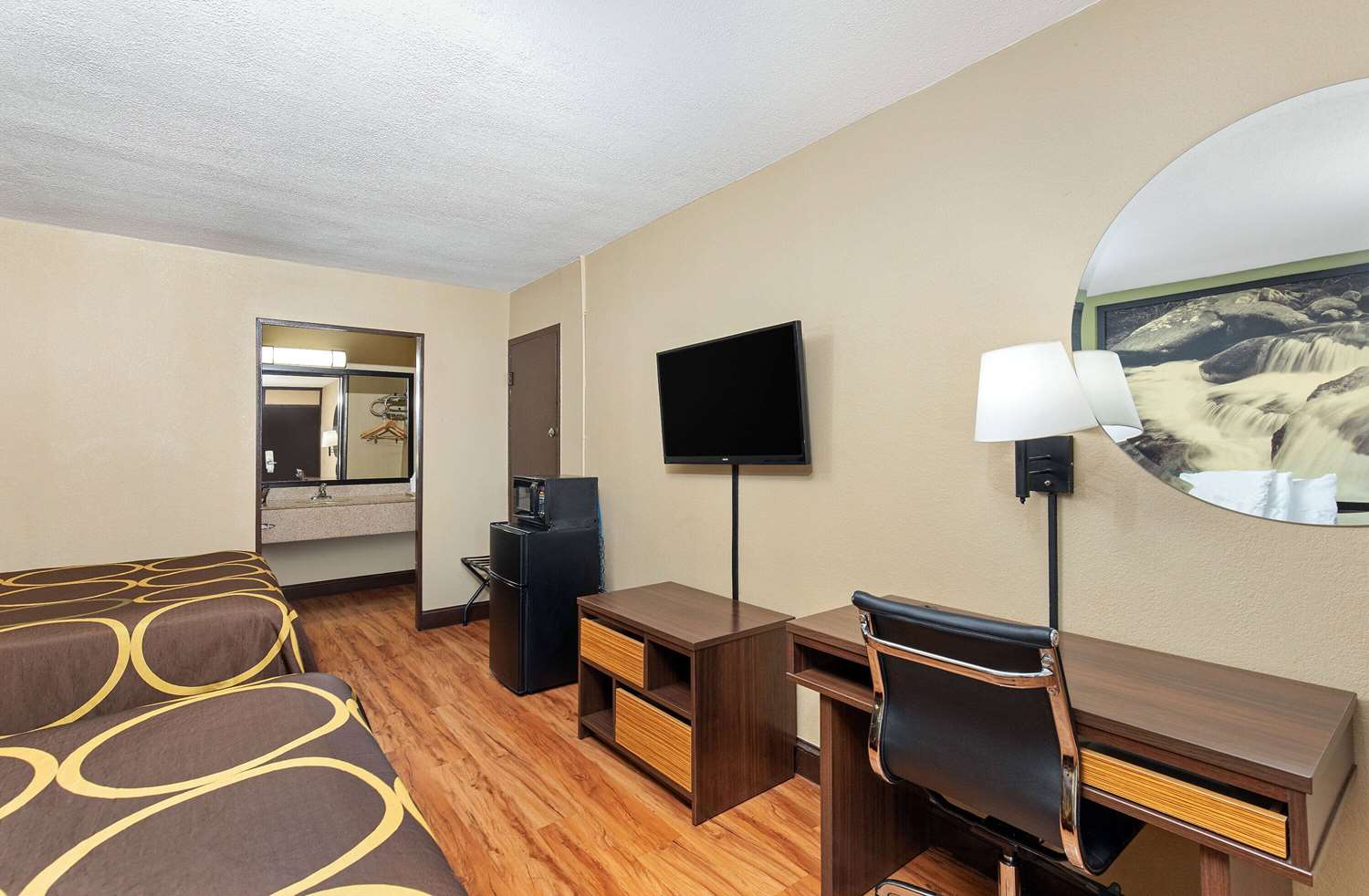 Super 8 By Wyndham Kingsport 19/25