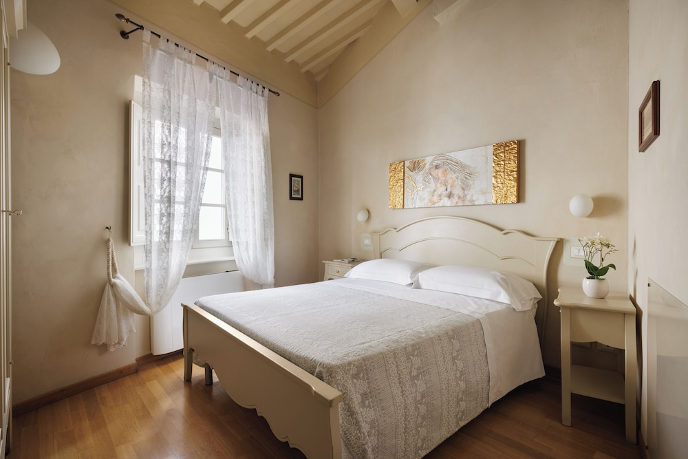 غرفة كلاسيكية بسرير مزدوج، Relais I Miracoli 2/10