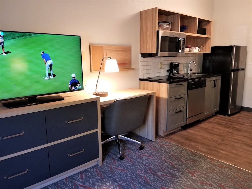 Candlewood Suites Apex Raleigh Area 44/50
