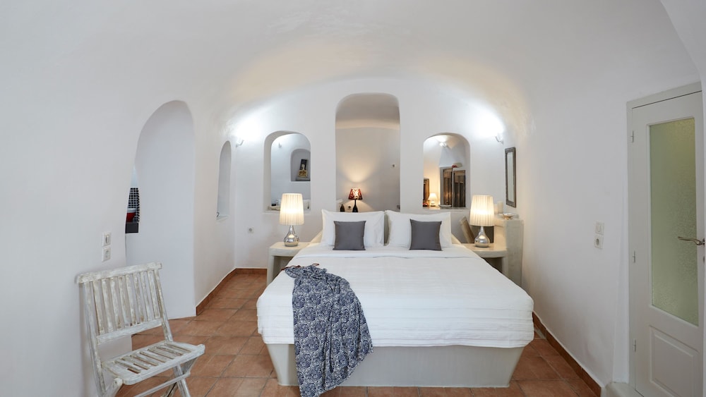 Horizon, Villa, King and Twin Beds, Caldera View, Outdoor Jetted Tub