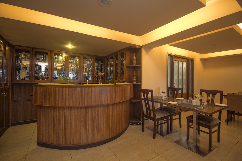 SUMMITTTAKSHANG RESIDENCY,HOTEL AND SPA 3/29
